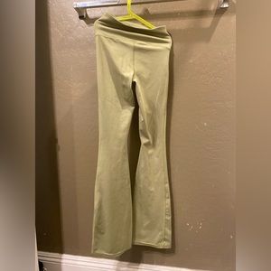 Target athletic flare leggings. Cute green color.